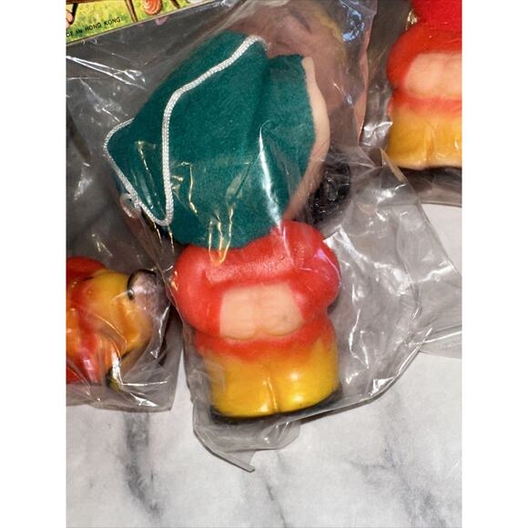 NEW Vintage 4 Plastic Elf Gnome Dwarves Ornaments 1960s 3" Squish Toys Hong Kong - Picture 7 of 8